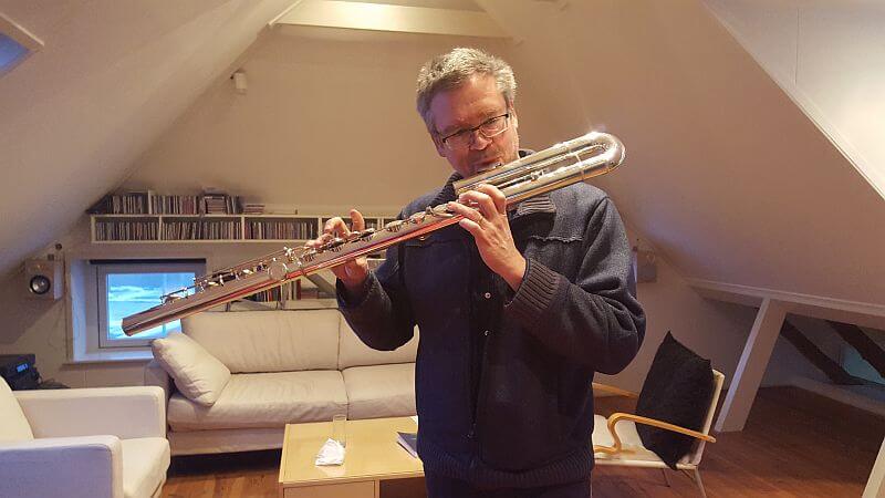 Trying a bass flute by Eva Kingma